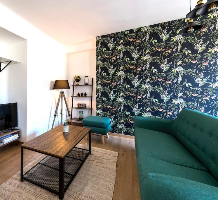 Appartement L'Azur 15'Plage 10'Port 5'Train Clim Wifi Pkg à Toulon Extérieur photo