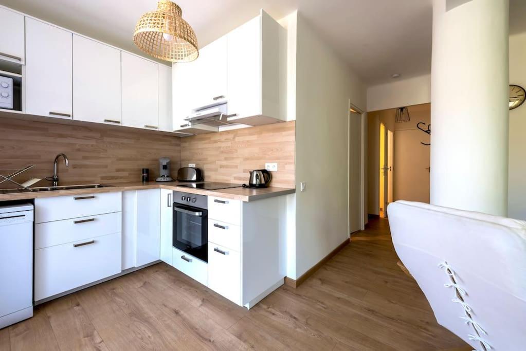 Appartement L'Azur 15'Plage 10'Port 5'Train Clim Wifi Pkg à Toulon Extérieur photo